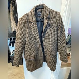 Brown and black houndstooth Zara jacket